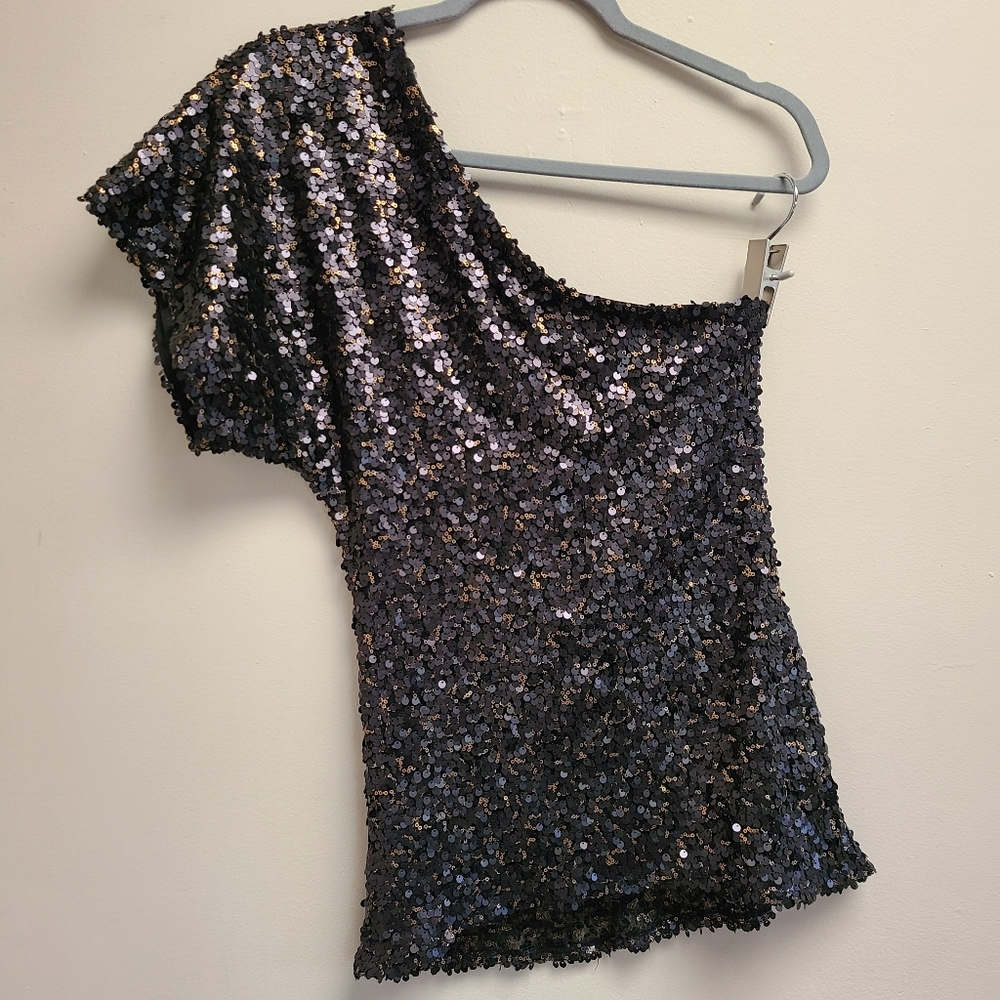 One Shoulder Sequin Blouse